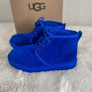 Uggs - Big Kids Blue Neumel II